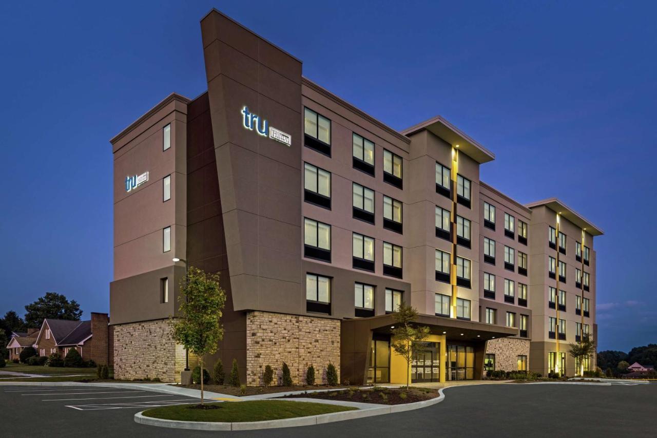 Tru By Hilton Hershey Chocolate Avenue Экстерьер фото